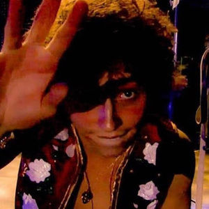 Meet your Posher, Skylar